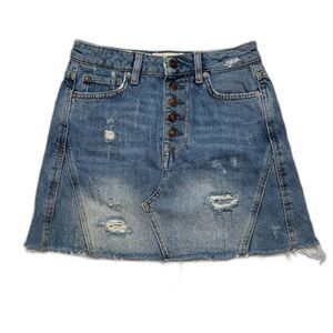 Free People "We The Free" distressed denim mini skirt - Size 25